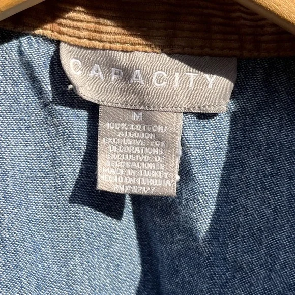 90s Capacity Embroidered Floral Denim Button-Up Shirt Blouse Size M Corduroy - Picture 6 of 13